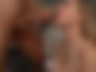 PeachAnna's Live Sex Cam Show