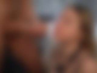 PeachAnna's Live Sex Cam Show