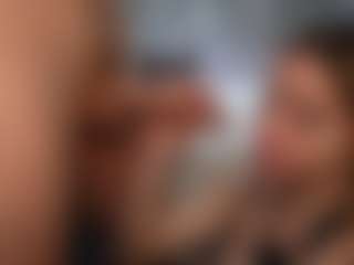 PeachAnna's Live Sex Cam Show