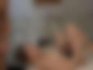 PeachAnna's Live Sex Cam Show