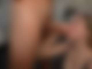 Live cam show with PeachAnna - Brown Eyes on Camsoda