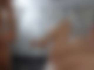 PeachAnna's Live Sex Cam Show