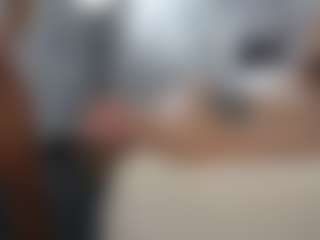 PeachAnna's Live Sex Cam Show