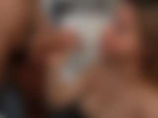 PeachAnna's Live Sex Cam Show
