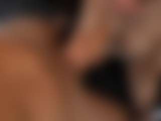 PeachAnna's Live Sex Cam Show