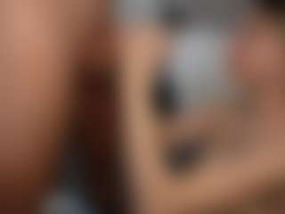 Live cam show with PeachAnna - Submissive on AdultVida.com