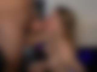 PeachAnna's Live Sex Cam Show