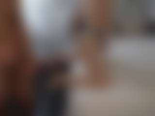 PeachAnna's Live Sex Cam Show