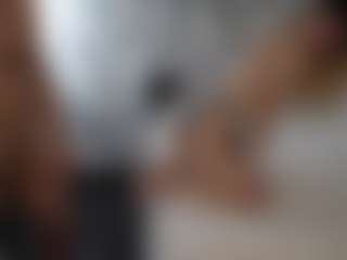 PeachAnna's Live Sex Cam Show