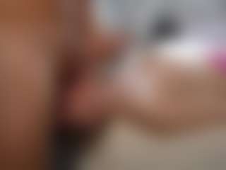 PeachAnna's Live Sex Cam Show