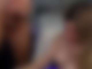 PeachAnna's Live Sex Cam Show
