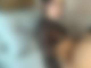 andreasaenzz's Live Sex Cam Show