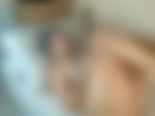 andreasaenzz's Live Sex Cam Show