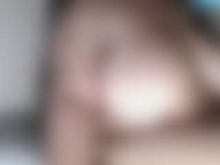 elisha99's Live Sex Cam Show