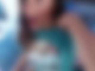 Live cam show with sophiagomez - Strapon on https://playwithruby.com