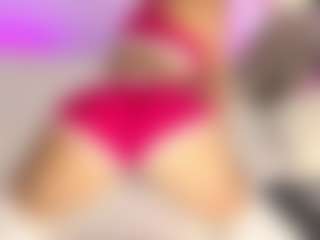 Live cam show with Alexa Whittee - Brown Eyes on Latina Girls
