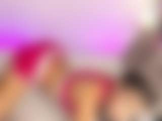 Live cam show with Alexa Whittee - Oil on Milf Play