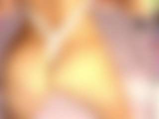 Live cam show with Alexa Whittee - Blowjob on studioflirtlive.com