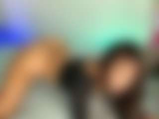 Live cam show with Alexa Whittee - Curvy on livesuperchat.net