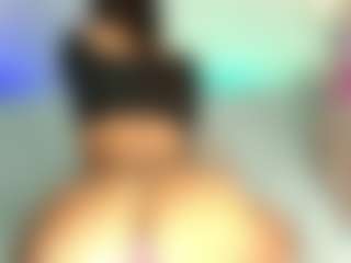 Live cam show with Alexa Whittee - Anal Toys on livesuperchat.net