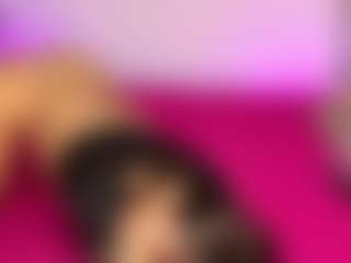 Live cam show with Alexa Whittee - Cum Curvy on Dare Cams