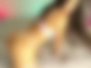 Live cam show with Alexa Whittee - Show on Camsoda