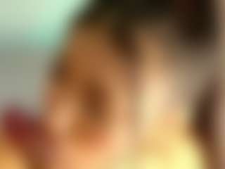 Live cam show with Alexa Whittee - Brown Eyes on camtv