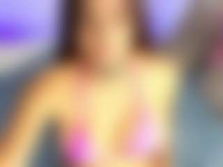 Live cam show with Alexa Whittee - Brown Eyes on Camsoda