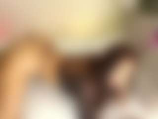 Live cam show with Alexa Whittee - New Latina on friskycurves.com | colombia