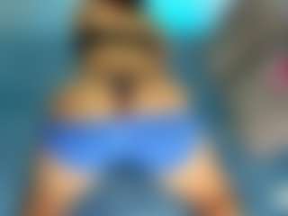 Live cam show with Alexa Whittee - Ride Torso on CamSextacy