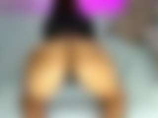 Live cam show with Alexa Whittee - Asshole on CamwithHer