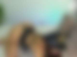 Live cam show with Alexa Whittee - BBW on Camsoda