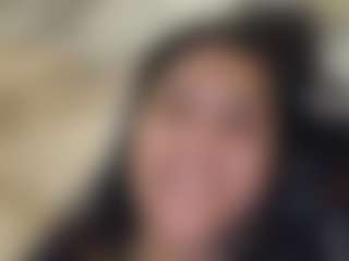 milkakaty MILF webcam performer live streaming