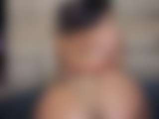 Live cam show with NynaStax - Spoiled on intimatelivegirls.com