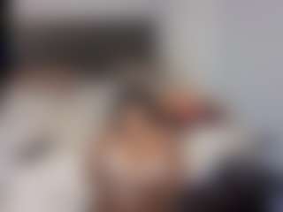 Live cam show with NynaStax - Tease Black on Hubzter Live
