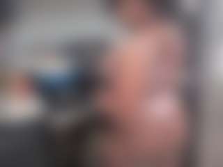 Live cam show with NynaStax - Squirt Toys on iamadamtest123.com