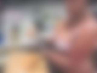 Live cam show with NynaStax - Wet on Camsoda