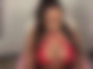 Live cam show with NynaStax - Flashing on Latina Girls