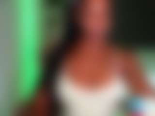 Live cam show with Goddess Treat - Interracial on Camsoda