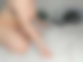 vampire-girl's Live Sex Cam Show