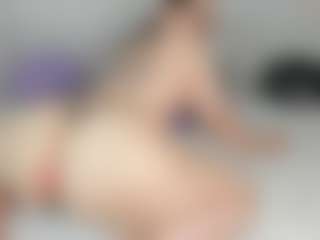 vampire-girl's Live Sex Cam Show