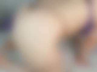 vampire-girl's Live Sex Cam Show