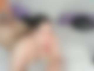 vampire-girl's Live Sex Cam Show
