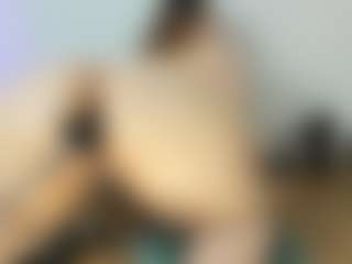 Live cam show with vampire-girl - Sexwebcam Curvy on TeamSkeetLive