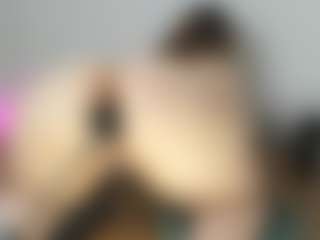 Live cam show with vampire-girl - Tease on slutload