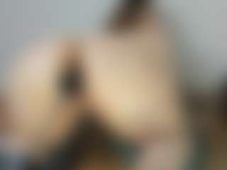 vampire-girl's Live Sex Cam Show