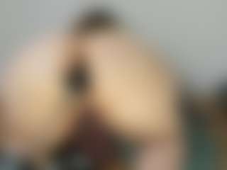 Live cam show with vampire-girl - Flashing on xplaylive.com