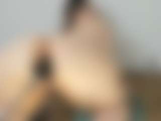 Live cam show with vampire-girl - Landingstrip on AdultVida.com