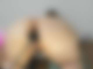 vampire-girl's Live Sex Cam Show