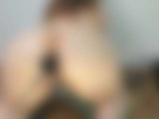 Live cam show with vampire-girl - Solo on Camsoda